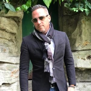 Meet your Posher, Robert